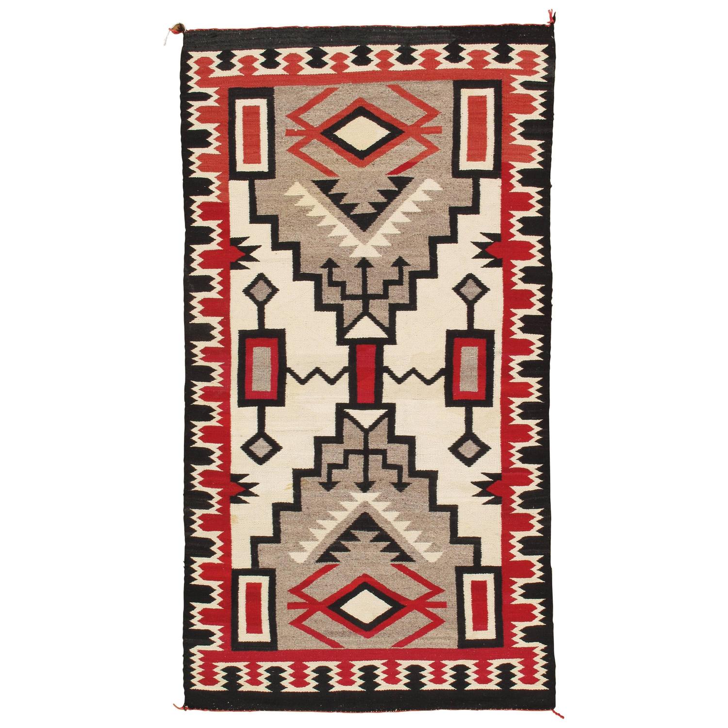 Vintage Navajo Rug For Sale at 1stdibs