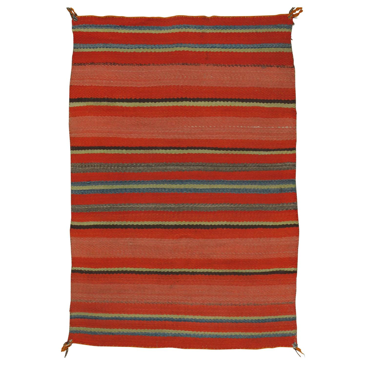 Vintage Navajo Blanket For Sale at 1stdibs