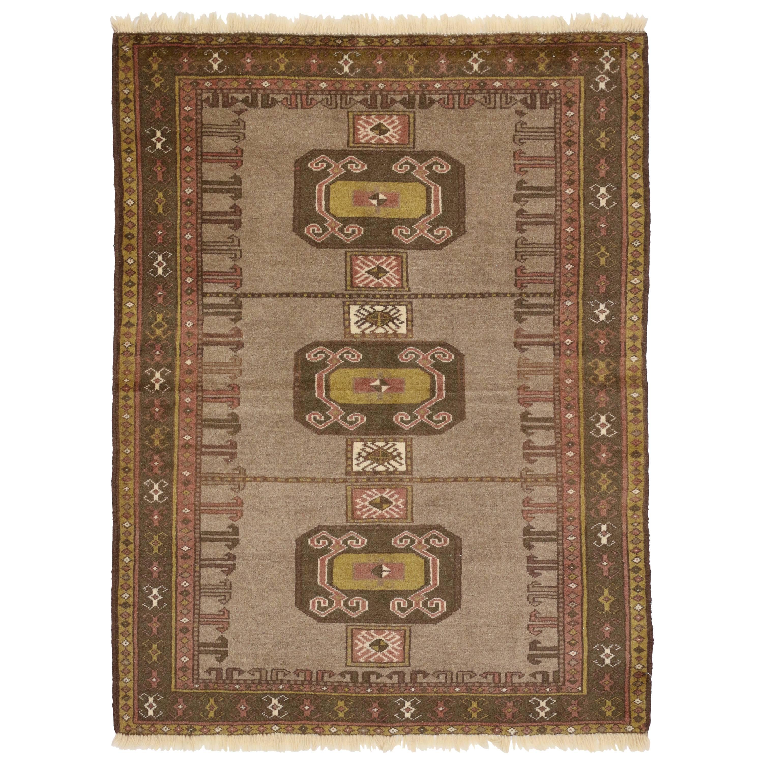 Vintage Persian Shiraz Tribal Rug with Mid-Century Modern Style 