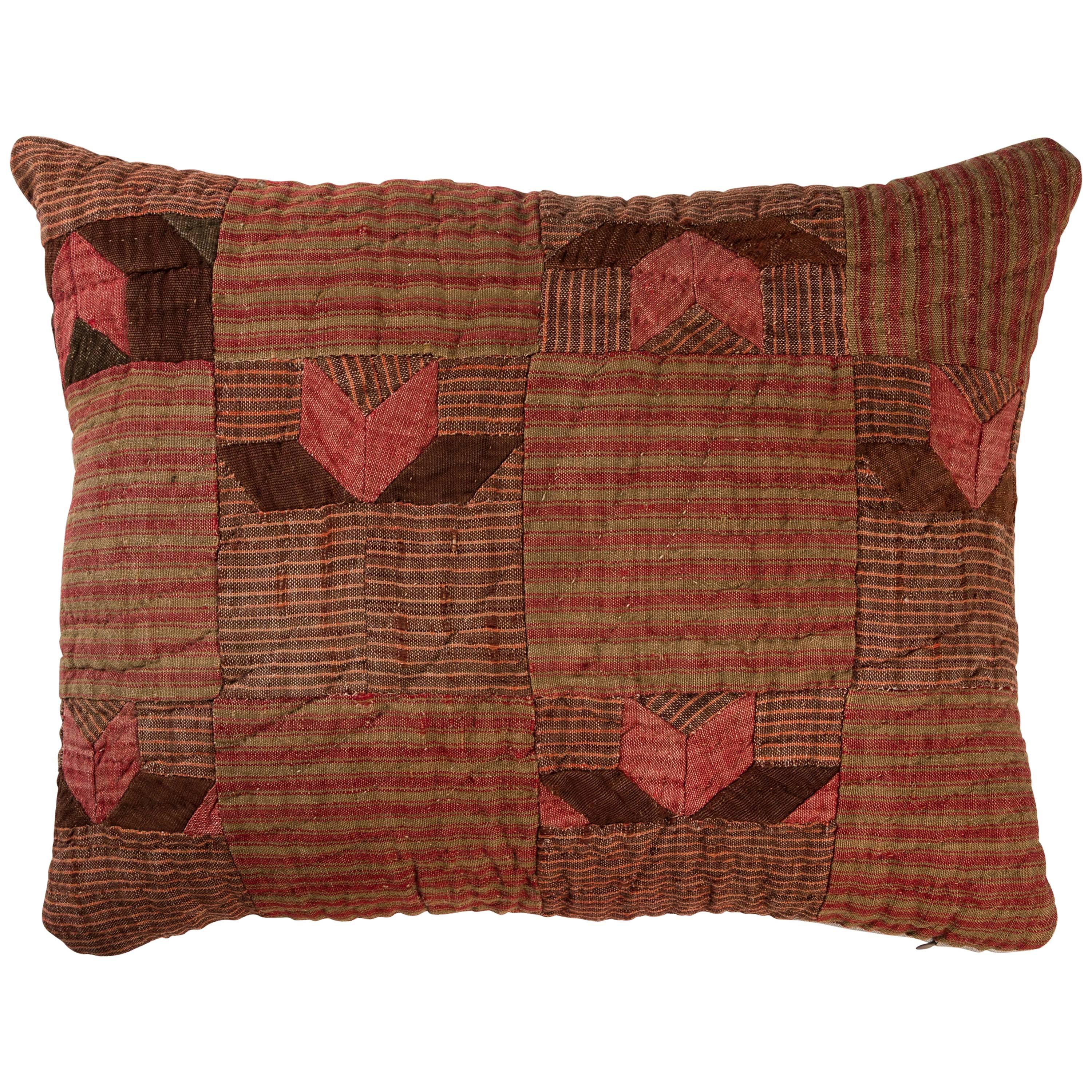 19th Century French Linen Quilt Pillow For Sale