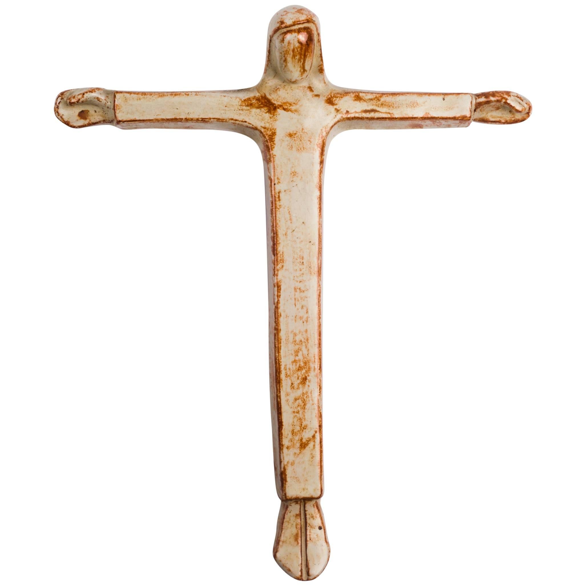 Wall Crucifix in Ceramic, Hand-Painted, White, Sienna, Made in Belgium, 1950s For Sale
