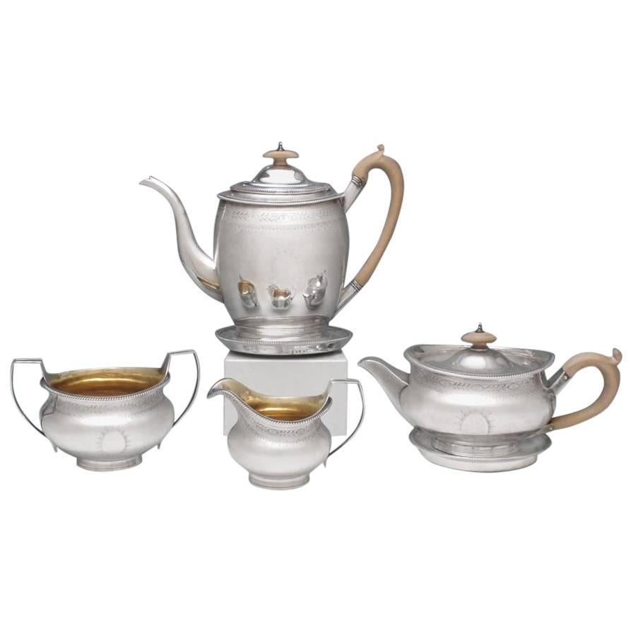 George III Silver Tea and Coffee Set by Robert & Samuel Hennell For Sale