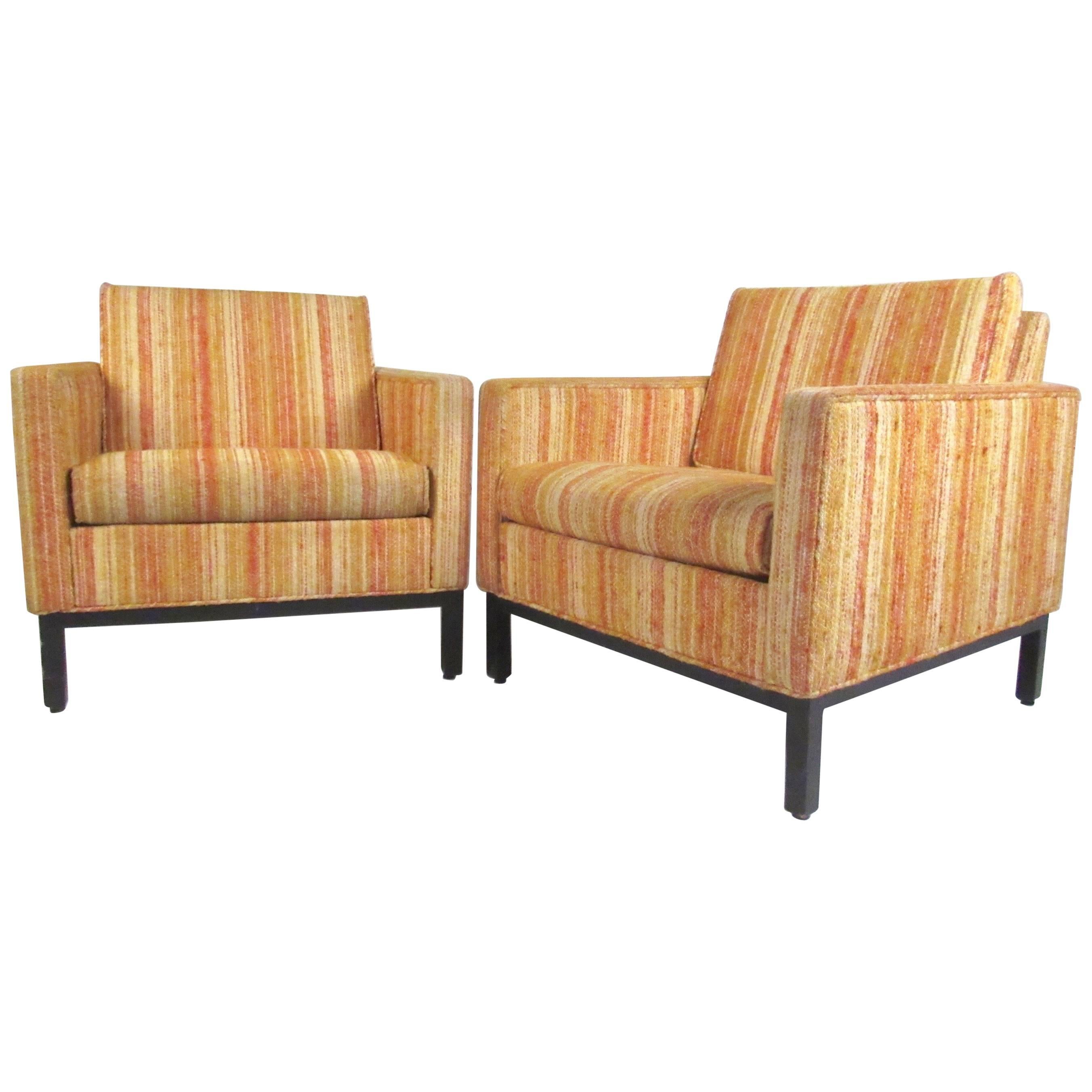 Pair of Vintage Modern Club Chairs with Kravet Upholstery For Sale