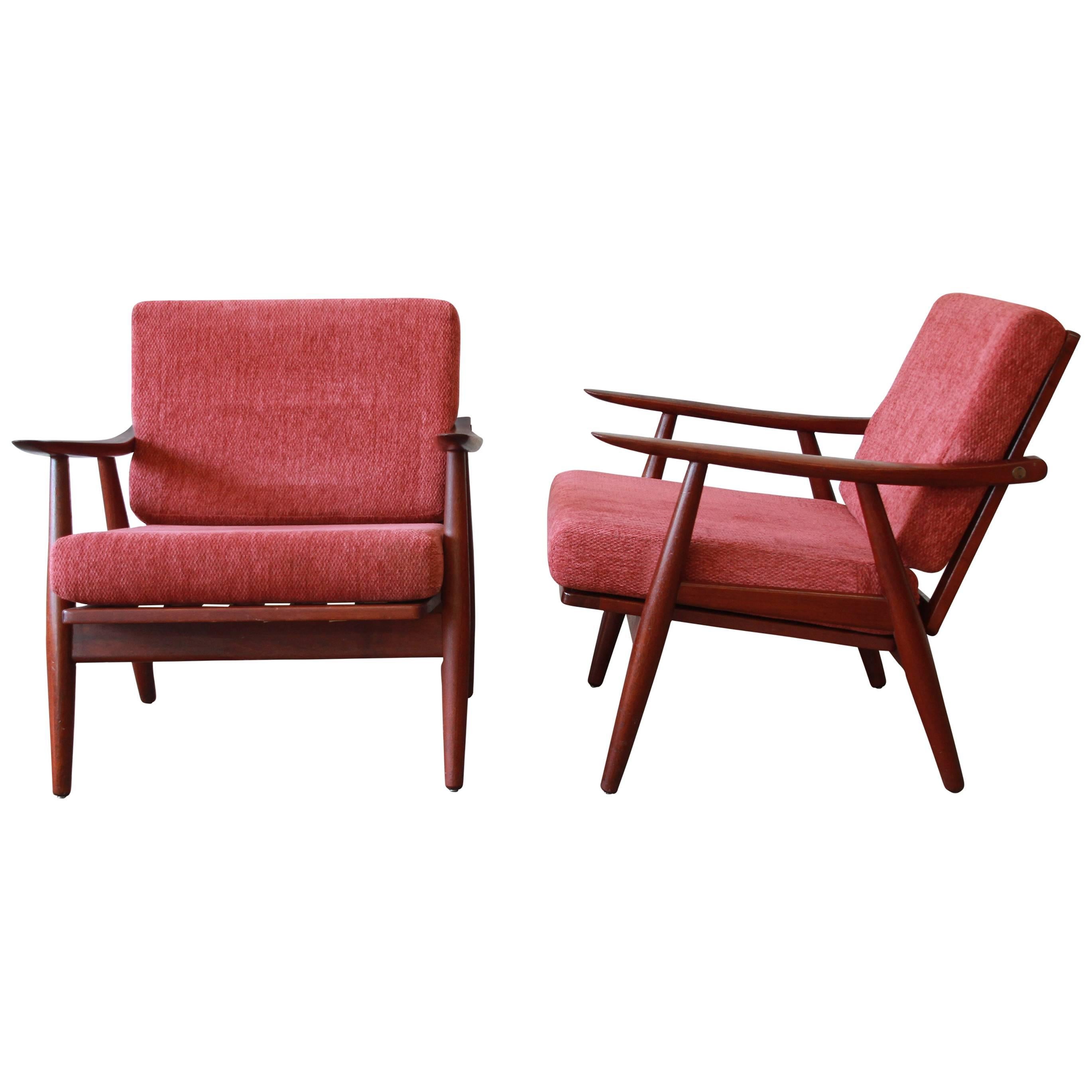 Hans J. Wegner GE-270 Teak Lounge Chairs, 1950s