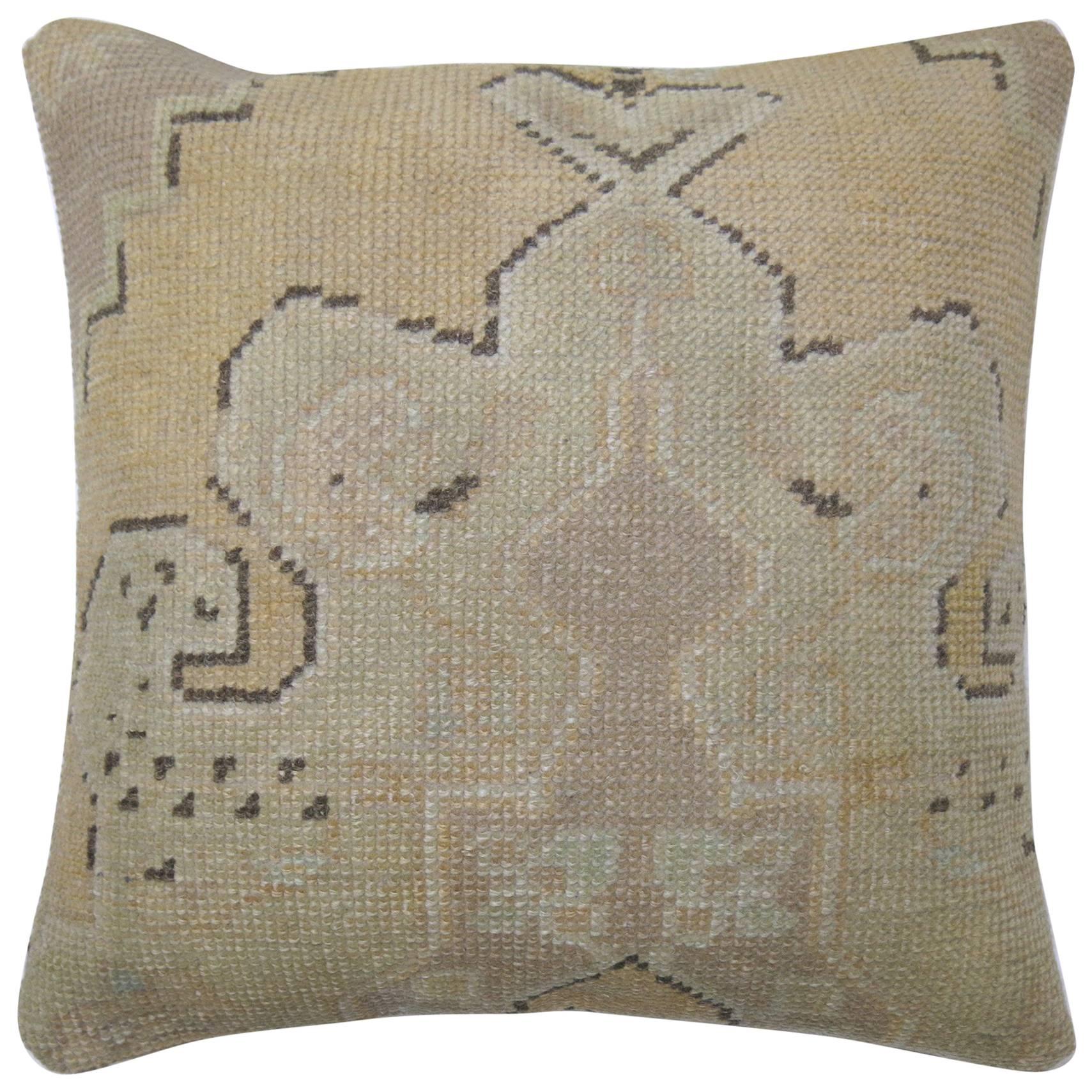 Vintage Oushak Rug Pillow with Medallion For Sale