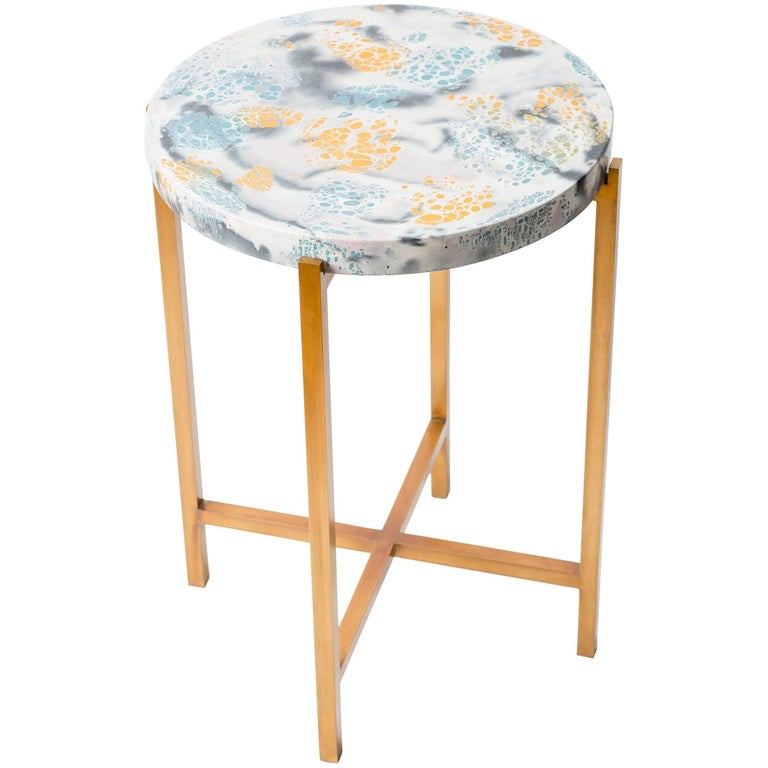 Circle Concrete Table For Sale at 1stDibs