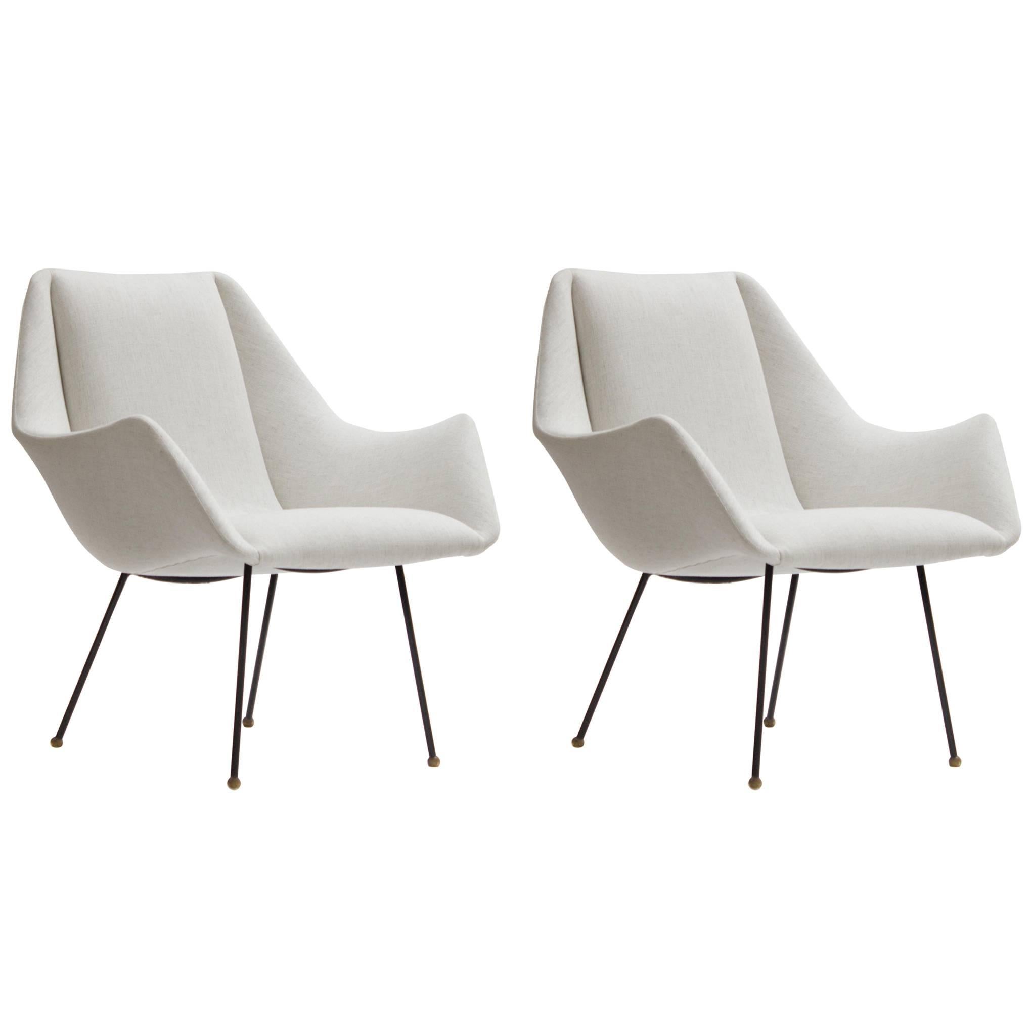 Mid-Century Ivory Lounge Chairs by Carlo Hauner for Forma, Brazil, circa 1960