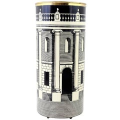 Paragüero 'Casa con Colonne' de Fornasetti, hacia 1950