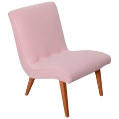 Jens Risom Lounge Chair 654U for Knoll in Pink Felt Fabric