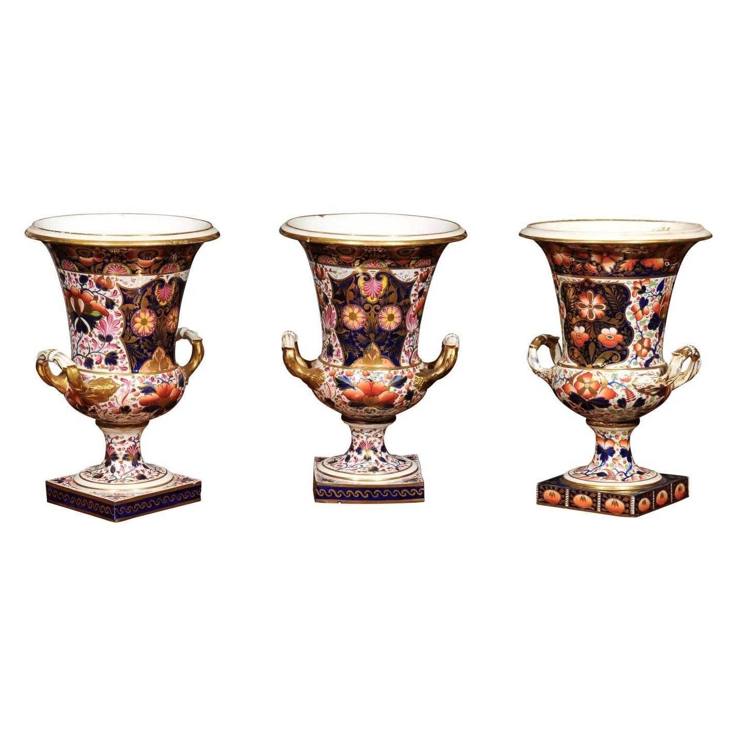 Set of 3 Large Derby Urns, England 19th Century For Sale