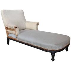 French 19th Century Chaise Longue with Exposed Wooden Frame 8