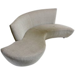 Large Sculptural Bilbao Sofa by Vladimir Kagan for Weiman Furniture 12