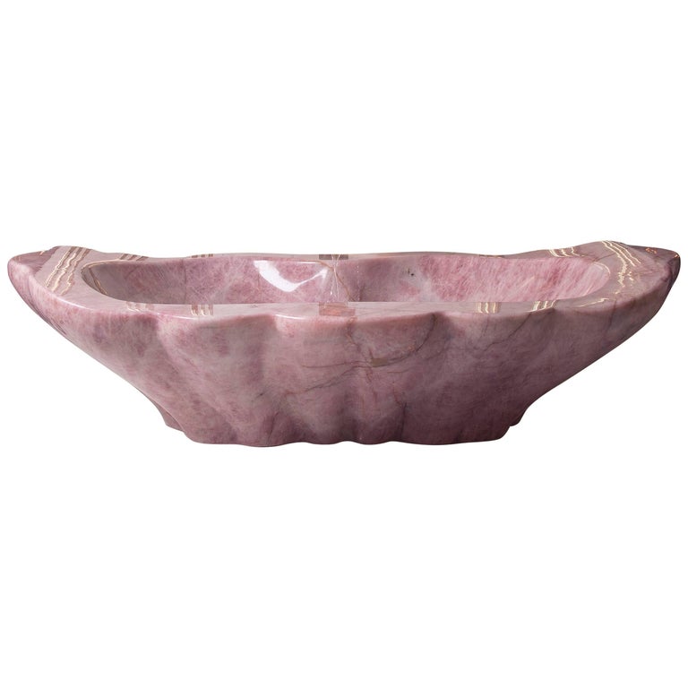 Rose Quartz Crystal Hand-Carved Bathtub by Baldi Firenze 1867, Made in Italy For Sale
