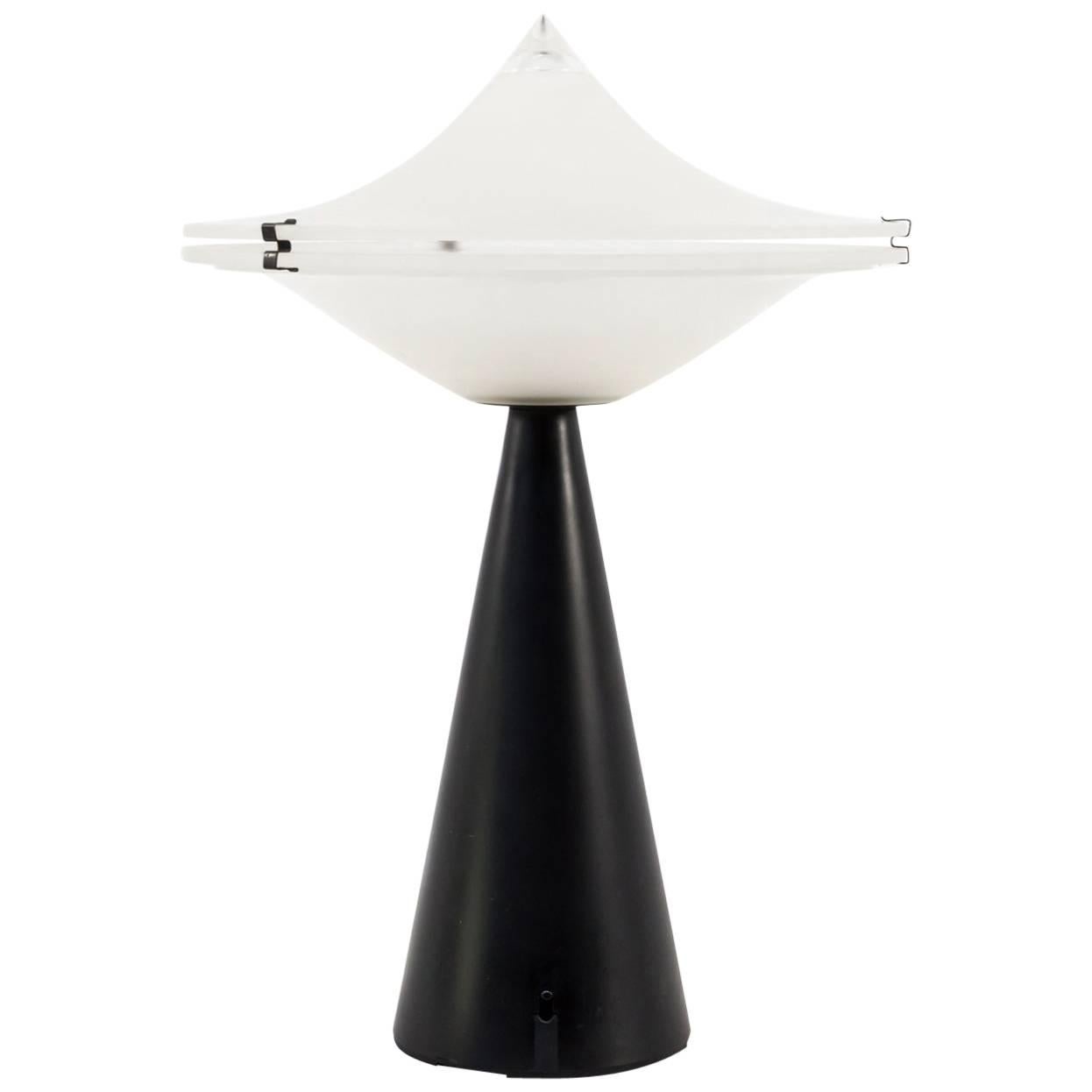 1970s Lacca Cesare 'Aliën' Table Lamp for Tre Ci Luce For Sale