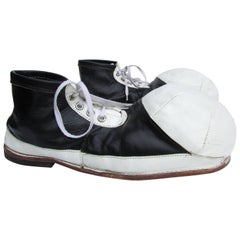 Vintage Black and White Ball Toe Clown Shoes 8