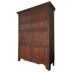 Important Early 19th Century Shaker Cabinet 1