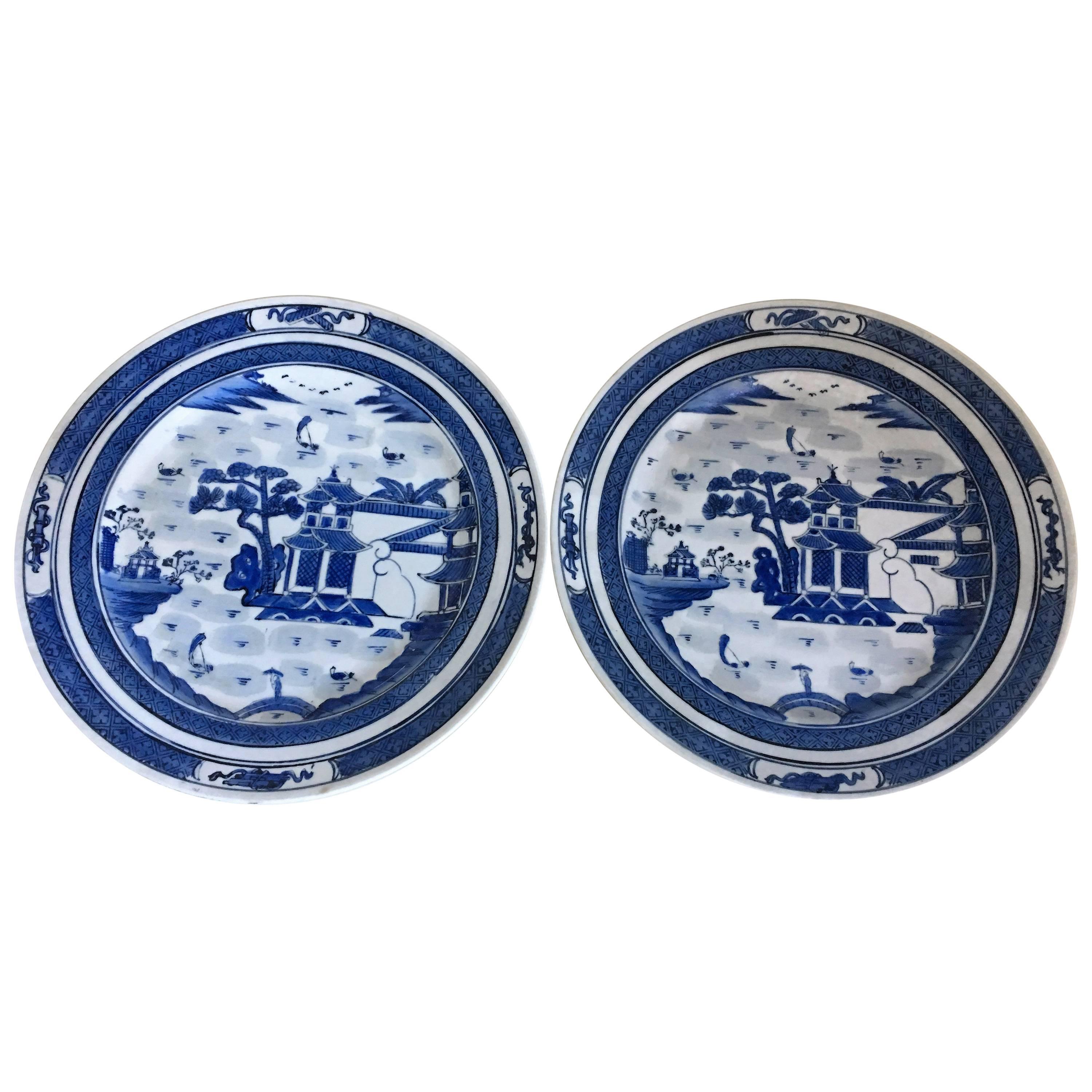 20th Century Pair of Canton Blue and White Plates