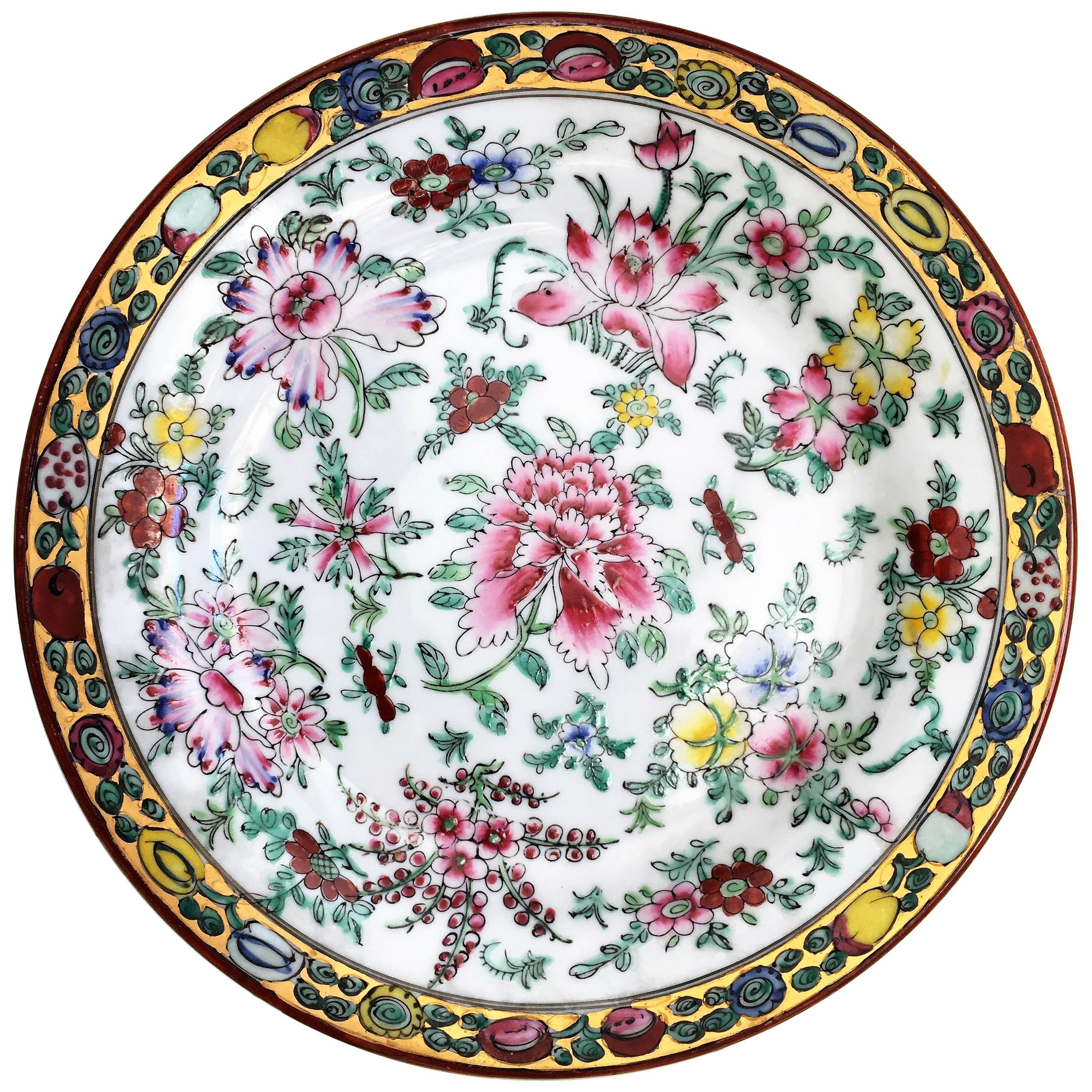 20th Chinese Export Platter For Sale