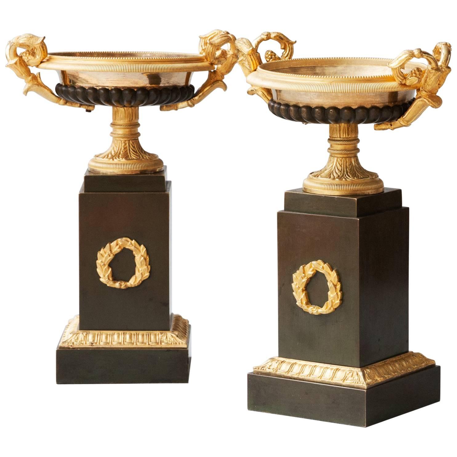 Pair of Restauration Period Gilt and Patinated Bronze Tazza Urns For Sale
