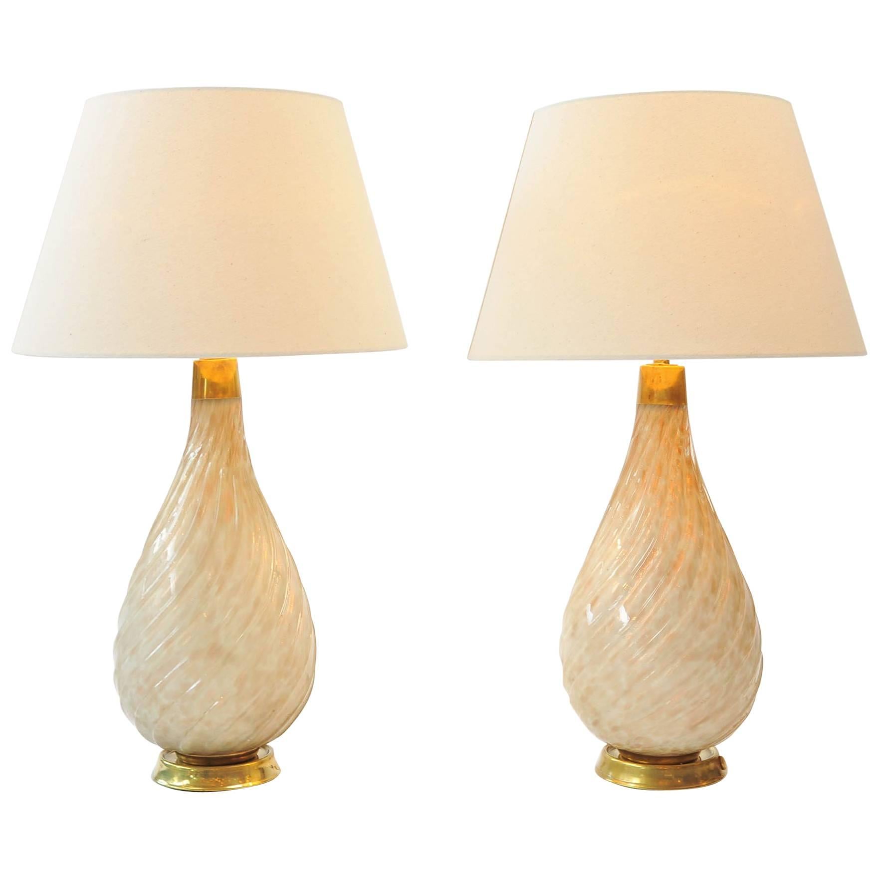 Pair of 1950s Italian Murano Mottled Cream 'Teardrop’ Lamps