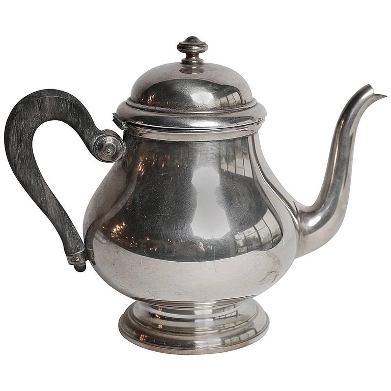 English Silver Teapot For Sale at 1stdibs