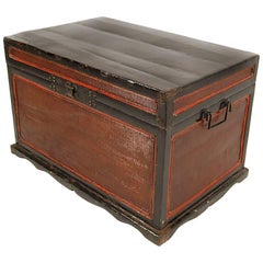 Finely Woven Chinese Trunk 6
