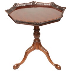 Vintage Superb 1900s Mahogany Tilt Top Side Tea Table 