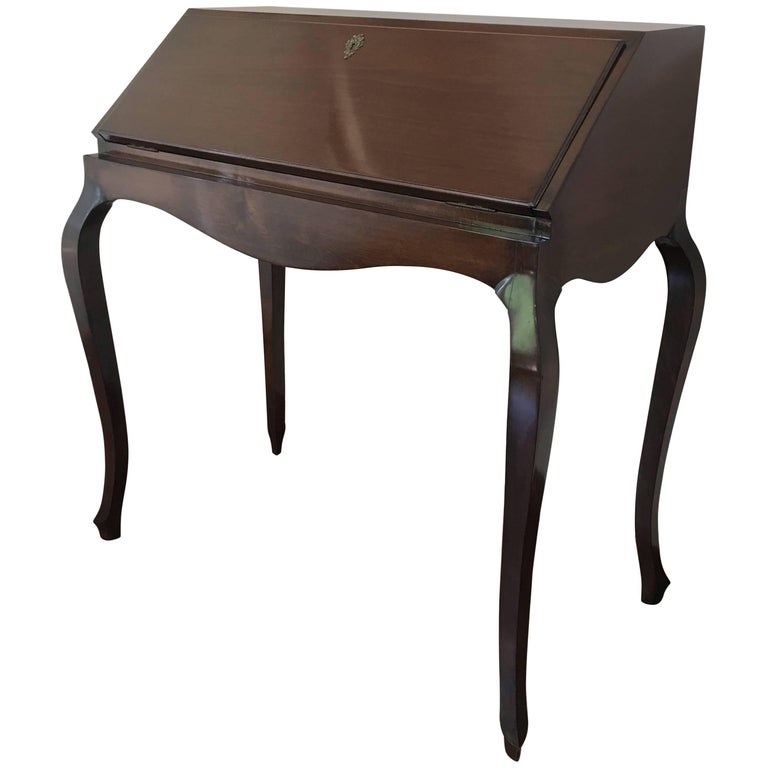 20th Century Queen Anne Style Lady Writing Desk Bureau France