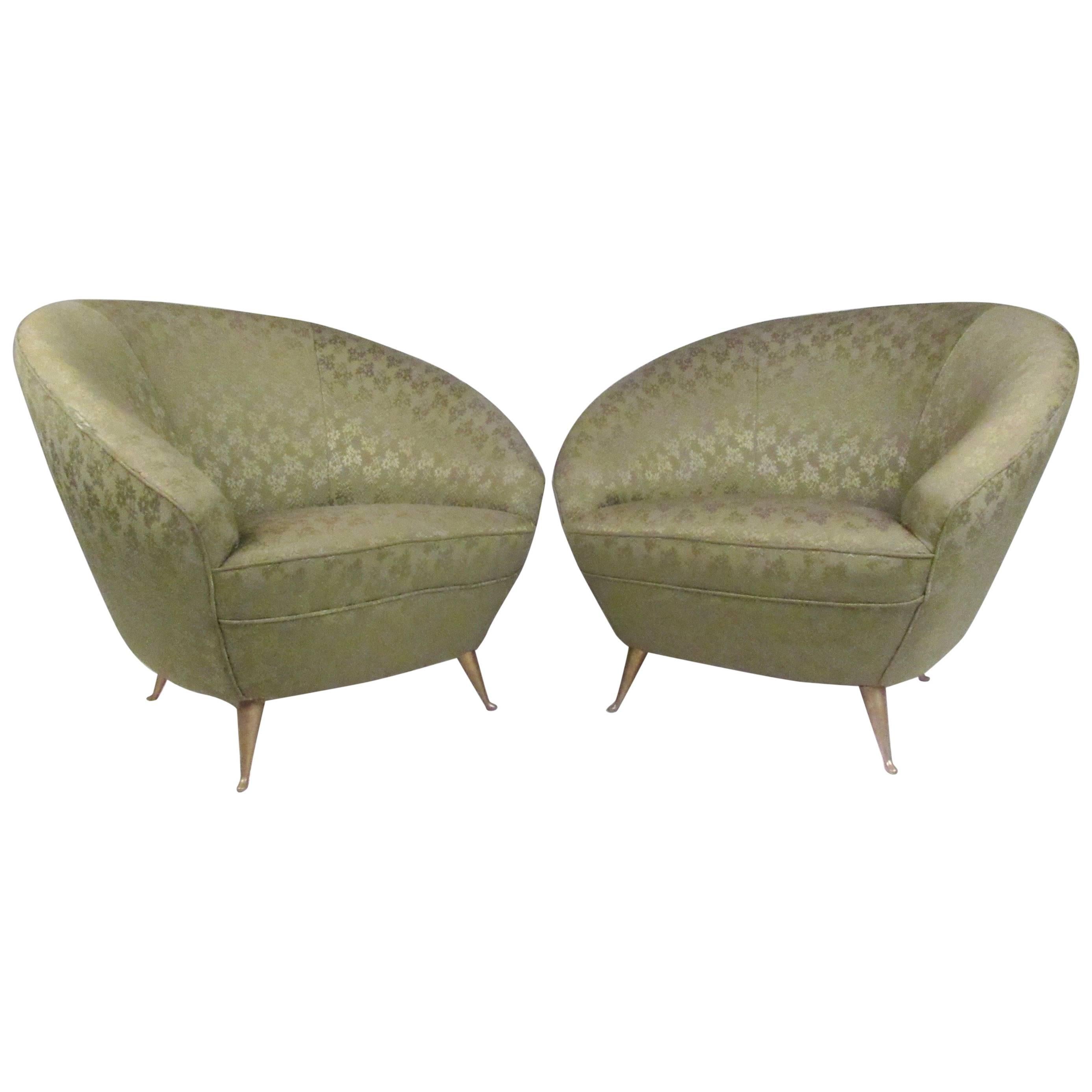 Elegant Pair of Italian Modern Lounge Chairs in the Style of Ico Parisi