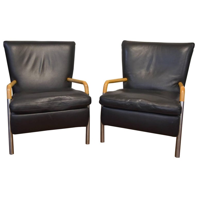 Pair of leather lounge chairs model solo by nissen and gehl for ... Rattan lounge møbler