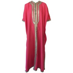 Moroccan Caftan Hot Pink Color Embroidered with Silver, Kaftan circa 1970