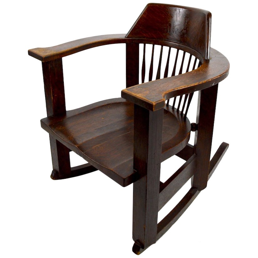 17th Century Oak Lambing Rocking Chair at 1stDibs