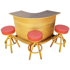 Rattan Tiki Bar with Three Stools 3