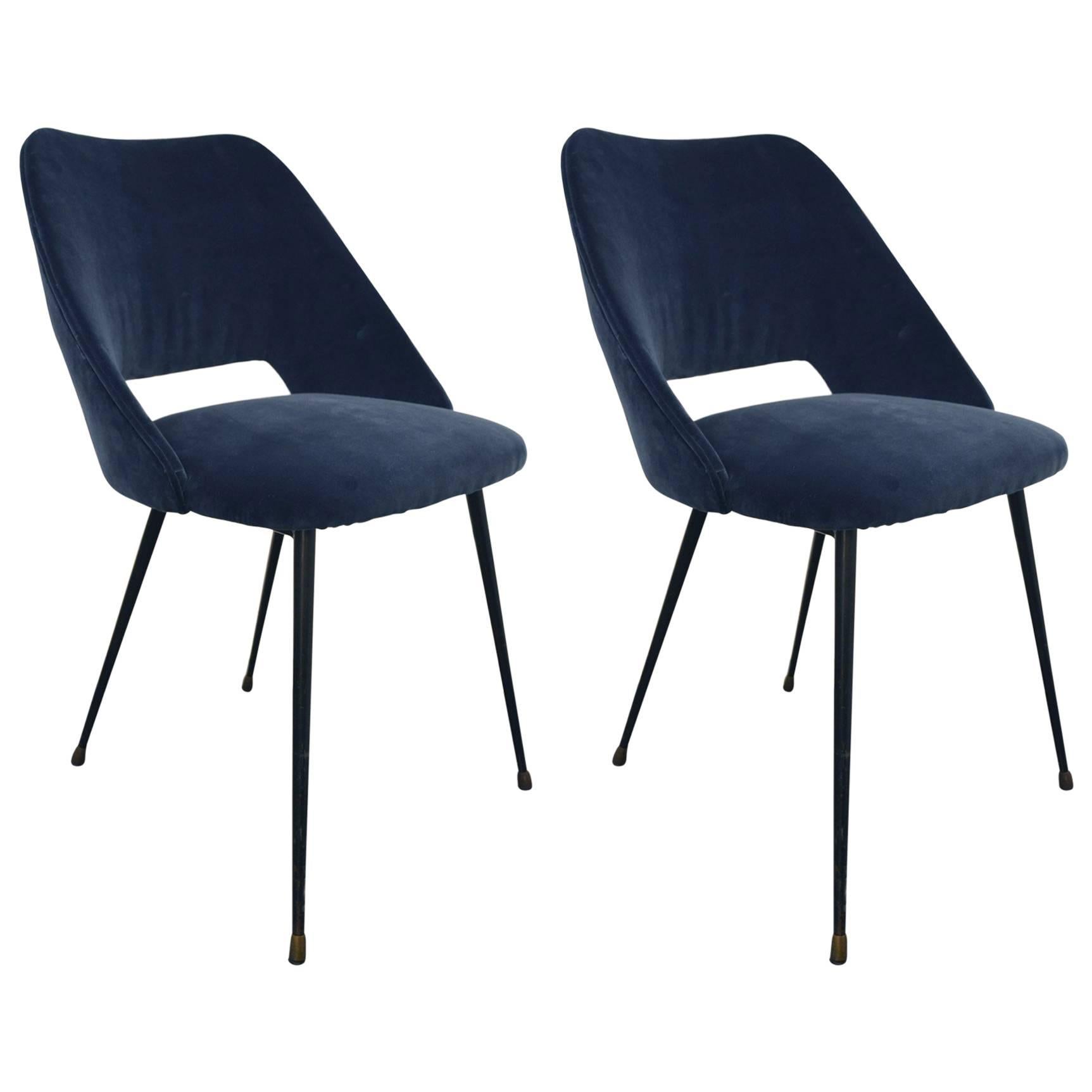 Beautiful Set Of eight Italian 1960 Reupholstered Blue Velvet Chairs