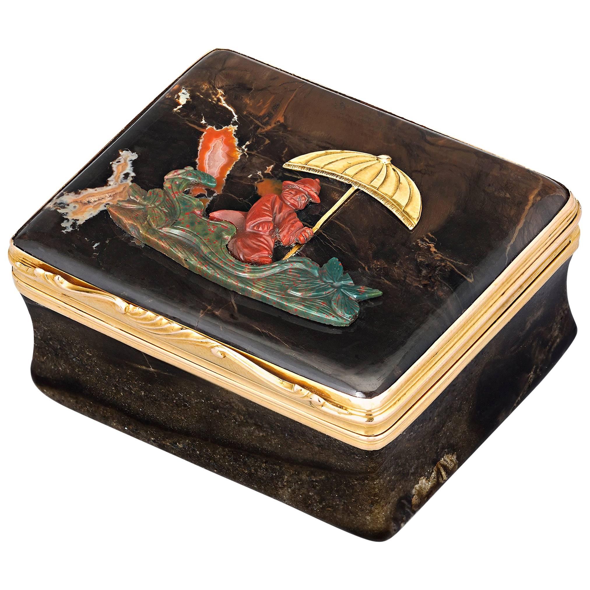 French Chinoiserie Hardstone Snuff Box For Sale
