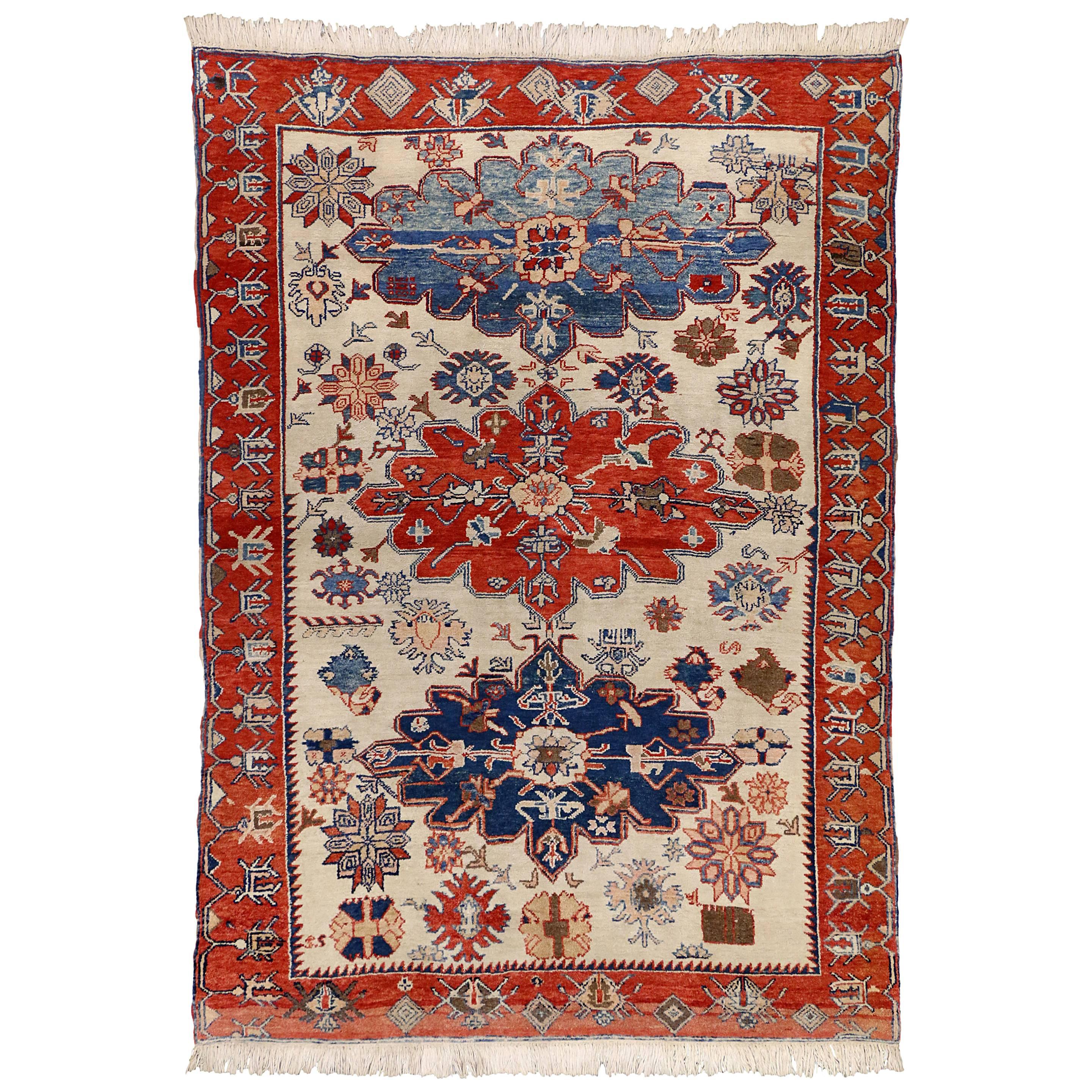 Vintage Turkish Rug with Modern Traditional Style For Sale at 1stDibs