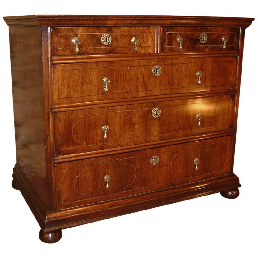 17th Century Figured Walnut Chest of Drawers, circa 1690 For Sale