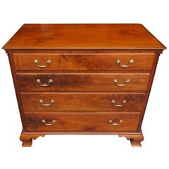American Chippendale Figured Walnut Graduated Chest of Drawers, Phil, Circa 1760
