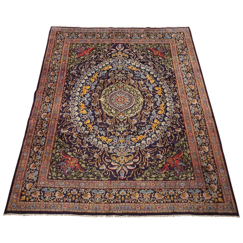 1960s Persian Dorokhsh Rug with Flying Unicorn Motif For Sale at 1stDibs