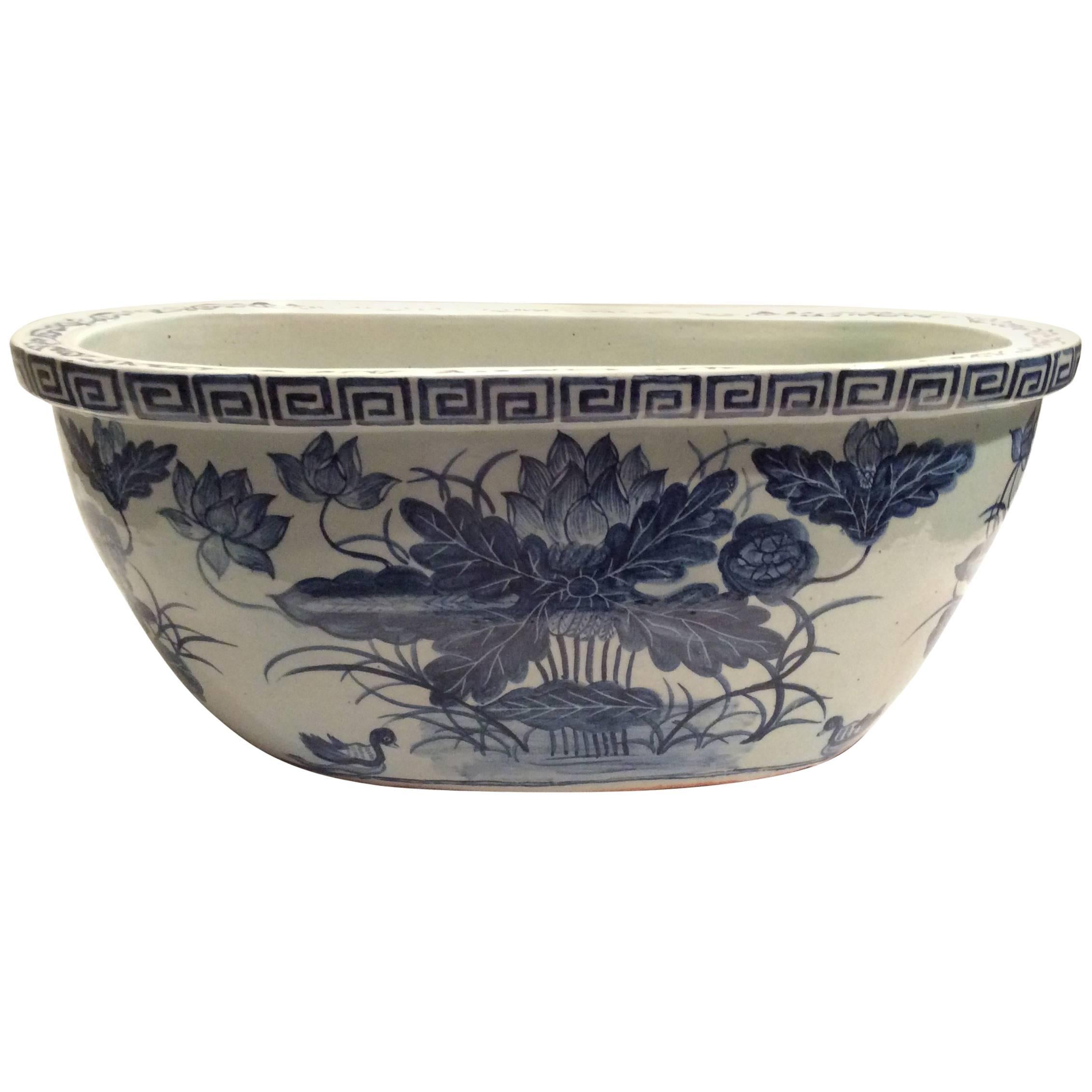 Large Qing Dynasty Footbath Blue and White Vessel