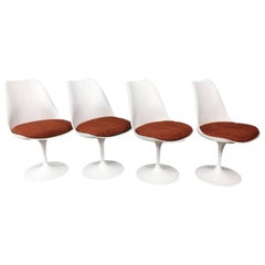 Eero Saarinen Tulip Dining Chairs by Knoll