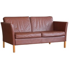 Borge Mogensen Style 2 1/2 Seat Sofa in Brown Leather by Vemb Polstermobelfabrik