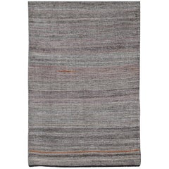 Alfombra turca kilim vintage con rayas variegadas en gris marengo, gris y naranja