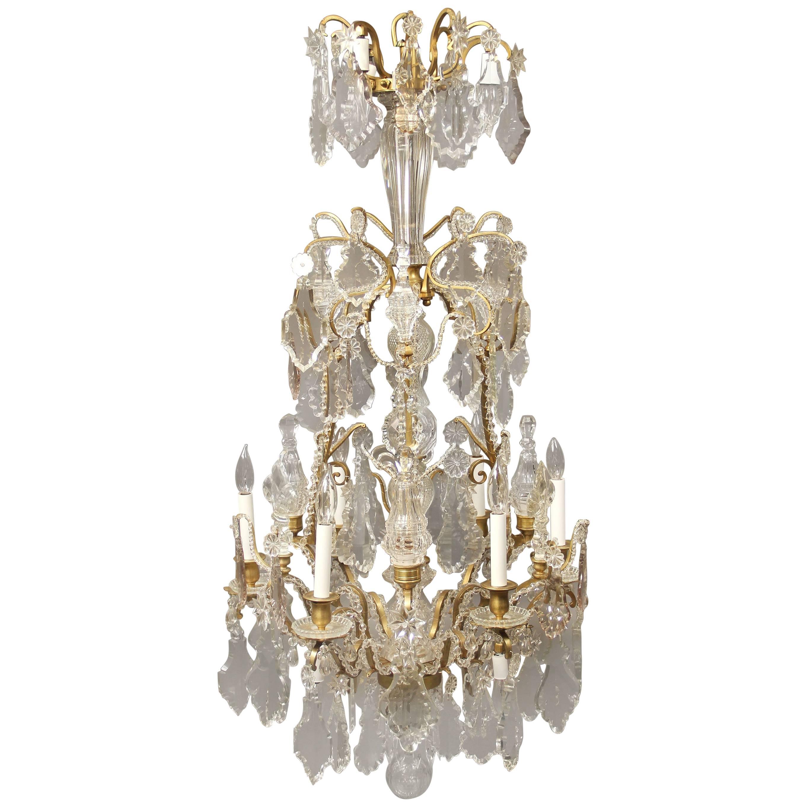 Elegant Late 19th Century Gilt Bronze and Baccarat Crystal Chandelier For Sale