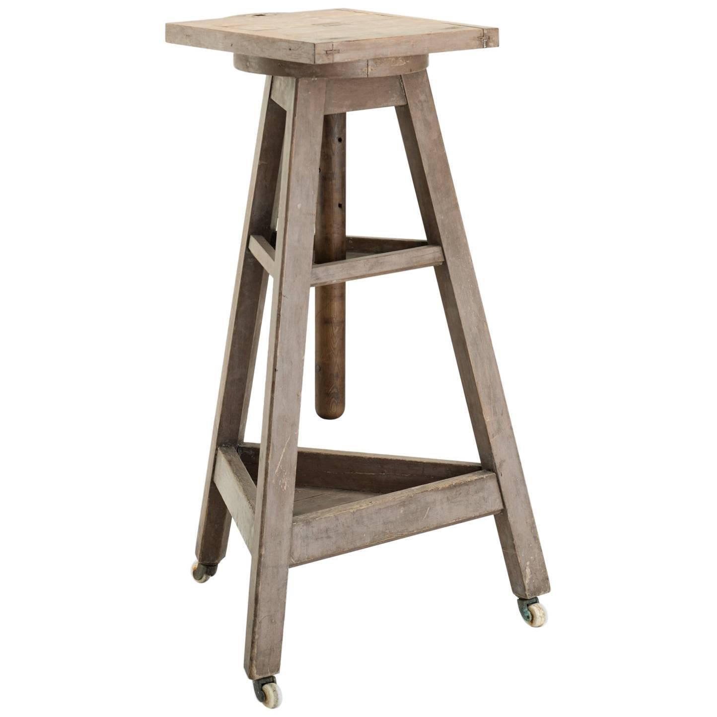 Sculptors Stand with Revolving Top, circa 1880