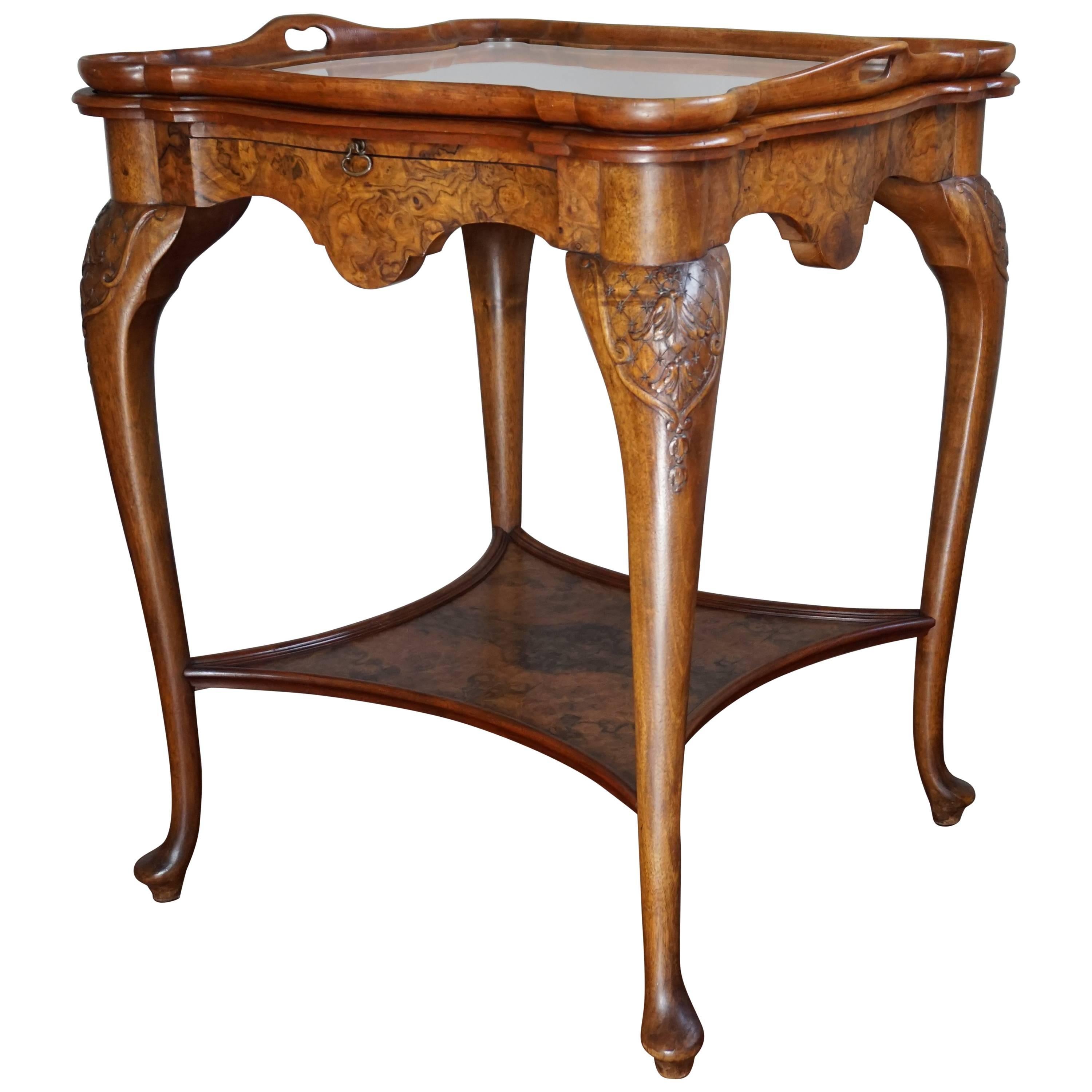 Early 20th Century Chippendale Style Burl Walnut Drinks Table and Tray by Pander For Sale