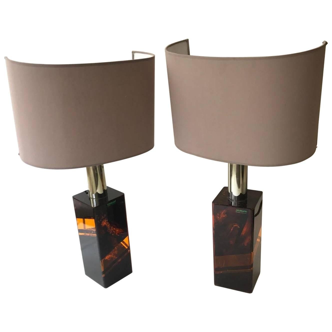 Italian, 1970s Pair of Lucite Table Lamps For Sale