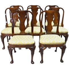 Antique 19th Century Set of Eight Comfortable Queen Anne-Style Dining Chairs in Mahogany