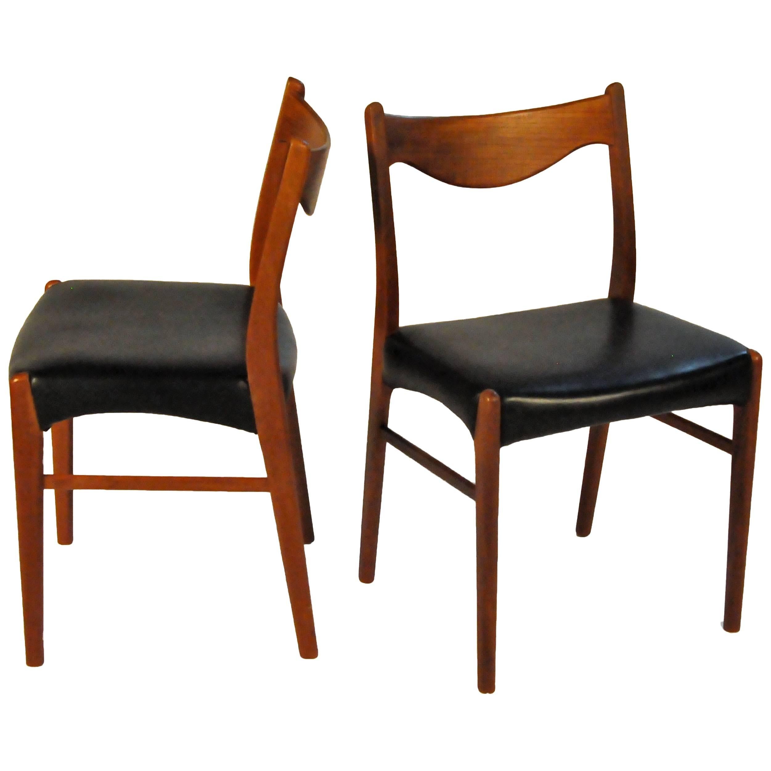 1960s Ejnar Larsen and Axel Bender Madsen Teak Dining Chairs