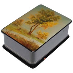 Vintage Hand-Painted Lacquered USSR Box, circa 1970s-1980s 3